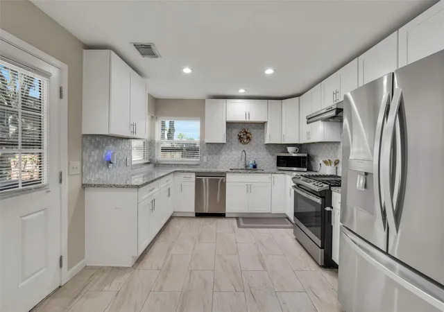 Photo 2 of Single family home for sale at 10027 Storm Meadow Dr, Houston, TX 77064 | MLS# 45156460 | Listing updated on 2026-09-22