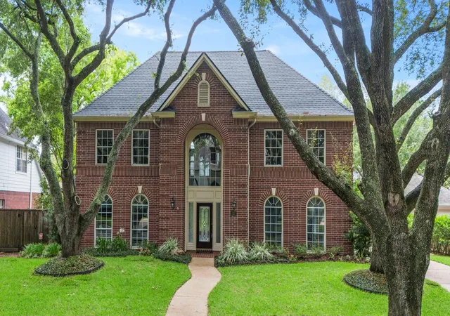 1st image of 23 Saint Simons Ct, Sugar Land, TX 77479 | MLS# 80718127