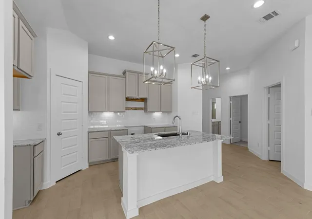 Photo 2 of Single family home for sale at 818 Orchard Vale Rd, Rosharon, TX 77583 | MLS# 60620528 | Listing updated on 2026-09-08