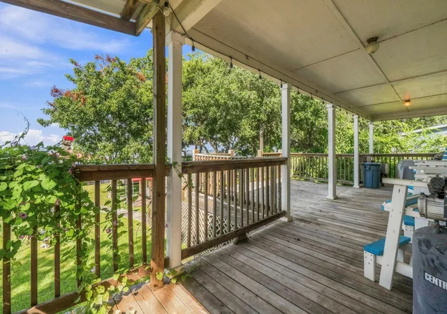 3rd image of 298 Nugent Dr, Livingston, TX 77351 | MLS# 65627467