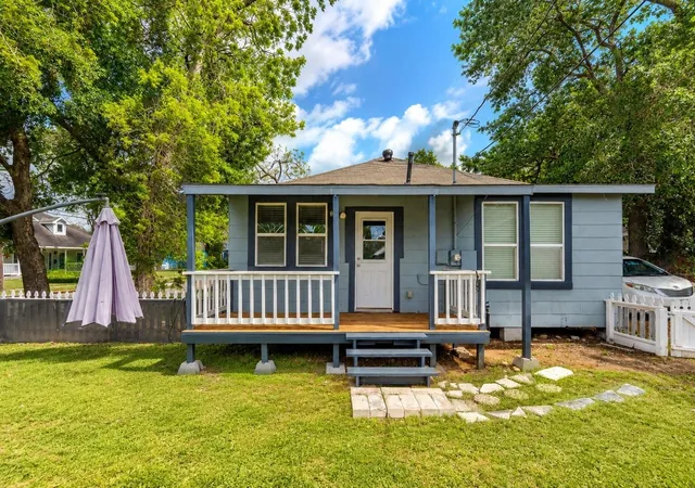 12th image of 102 4th St, Sugar Land, TX 77498 | MLS# 16460336
