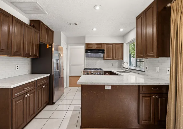 4th image of 3211 Double Lake Dr, Missouri City, TX 77459 | MLS# 7788060