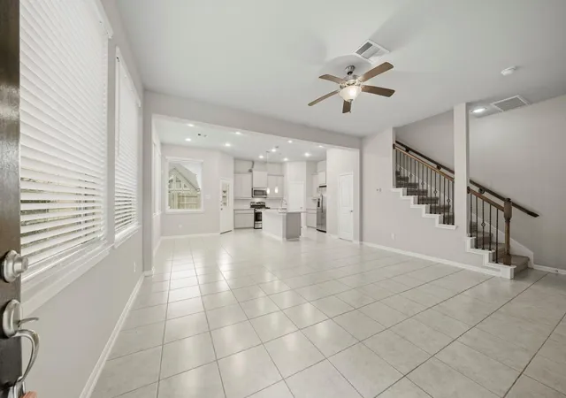 Photo 4 of Townhouse for sale at 8734 Laurel Crest Dr, Missouri City, TX 77459 | MLS# 34325502 | Listing updated on 2026-09-17