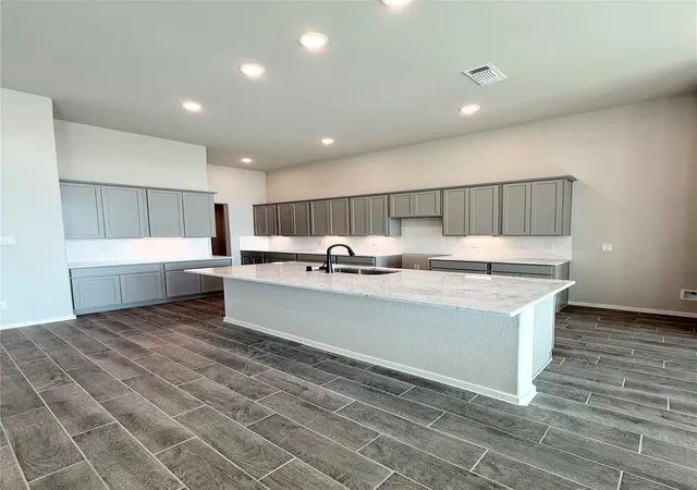 Photo 4 of Single family home for sale at 1052 Apple Ridge Rd, Magnolia, TX 77355 | MLS# 14564508 | Listing updated on 2026-09-08