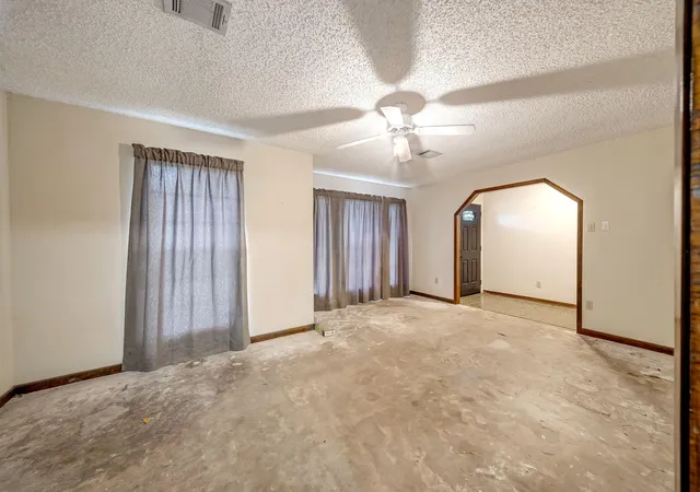 Photo 4 of Single family home for sale at 19904 Mercedell Dr, Porter, TX 77365 | MLS# 25944672 | Listing updated on 2026-08-13