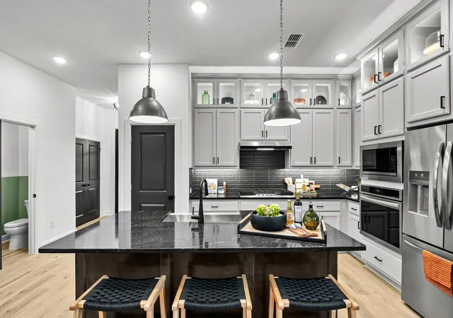 Photo 3 of Single family home for sale at 3301 Neighborly Ln, Richmond, TX 77406 | MLS# 42810598 | Listing updated on 2026-09-19