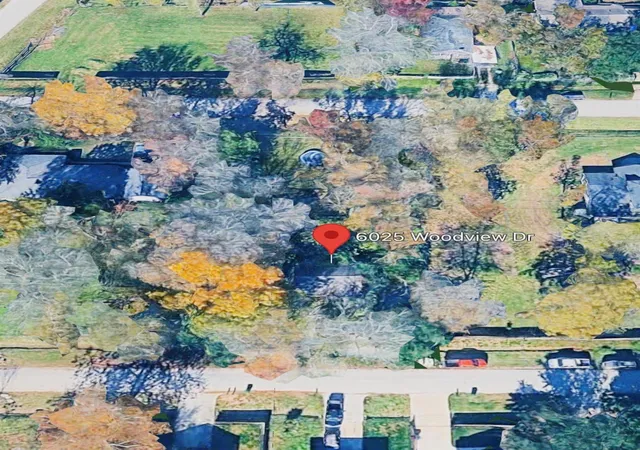 5th image of 6025 Woodview Dr, Humble, TX 77396 | MLS# 60123536