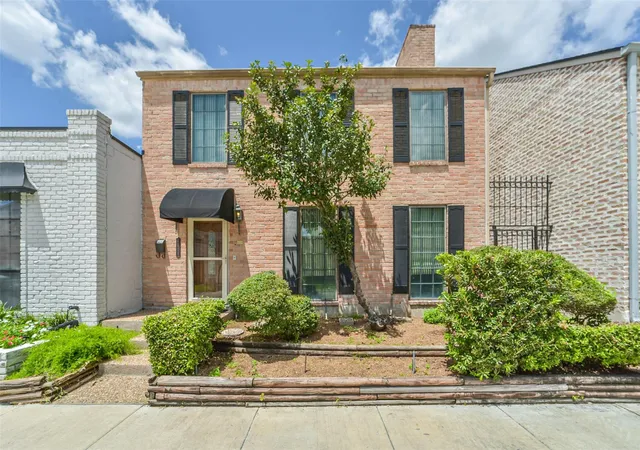 1st image of 4008 Breakwood Dr, Houston, TX 77025 | MLS# 10973097