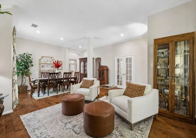 3rd image of 1823 River Trail, Sugar Land, TX 77479 | MLS# 52287803