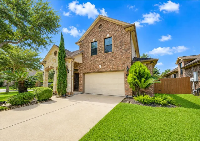 Photo 3 of Single family home for sale at 2844 Torano, League City, TX 77573 | MLS# 49786017 | Listing updated on 2026-09-05