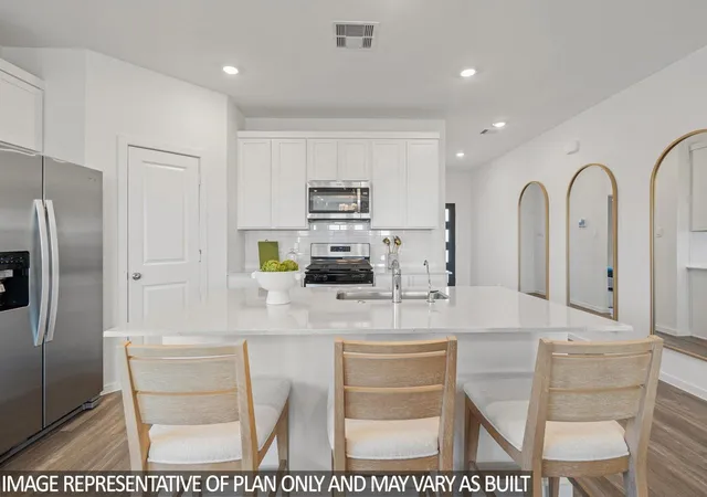 Photo 3 of Single family home for sale at 10503 Aren Rd, Conroe, TX 77303 | MLS# 47947554 | Listing updated on 2026-09-07