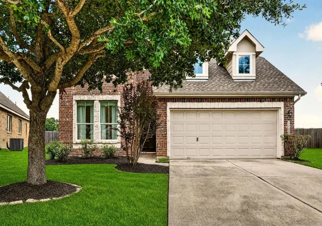 1st image of 10202 Larkmist Ln, Tomball, TX 77375 | MLS# 73171337