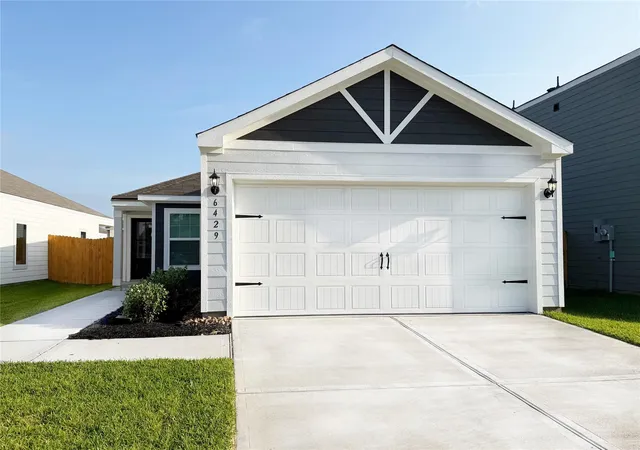 1st image of 6429 Autumn Equinox Dr, Houston, TX 77048 | MLS# 14530242