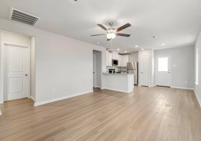 Photo 3 of Single family home for sale at 6429 Autumn Equinox Dr, Houston, TX 77048 | MLS# 14530242 | Listing updated on 2026-08-22