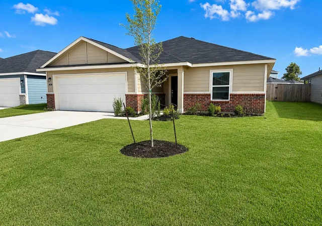 2nd image of 504 Oak Chase Ave, Dayton, TX 77535 | MLS# 28309339