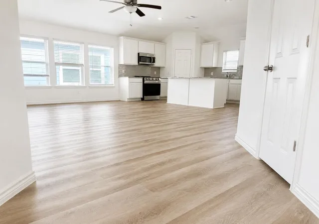 Photo 4 of Single family home for sale at 504 Oak Chase Ave, Dayton, TX 77535 | MLS# 28309339 | Listing updated on 2026-08-15