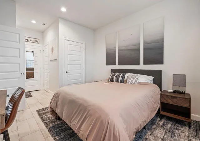 5th image of 316 Jensen Dr, Houston, TX 77020 | MLS# 3724915