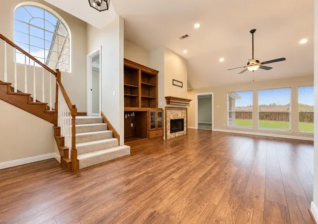 4th image of 109 Concord Ave, Clute, TX 77531 | MLS# 47596071