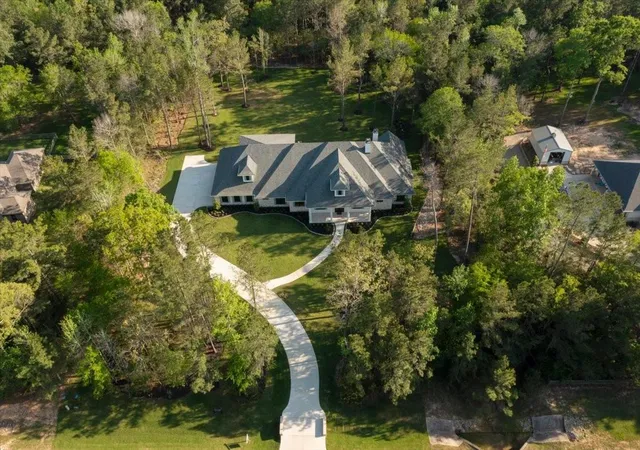 Photo 2 of Single family home for sale at 26041 Crown Ranch Blvd, Montgomery, TX 77316 | MLS# 88348144 | Listing updated on 2026-10-06