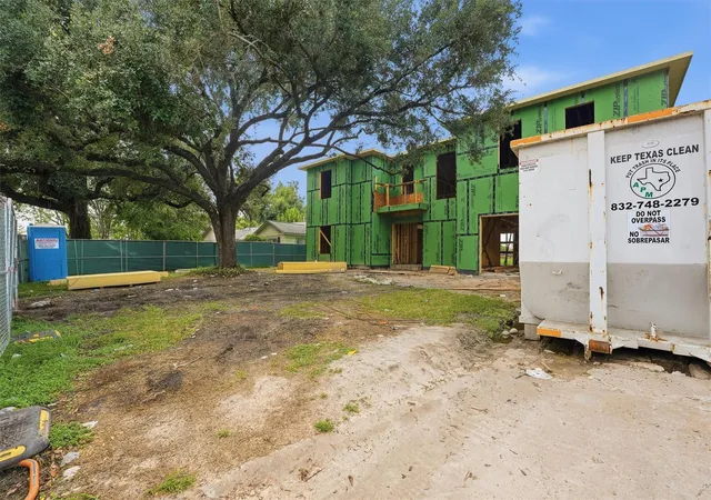 Photo 3 of Single family home for sale at 4602 Randwick Dr, Houston, TX 77092 | MLS# 79357632 | Listing updated on 2026-08-15