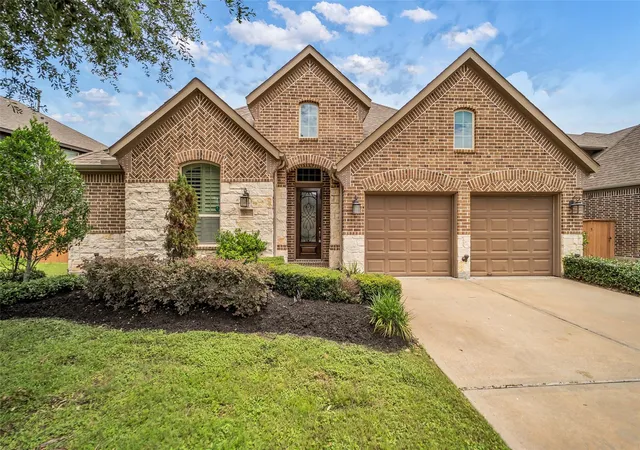 Photo 1 of Single family home for sale at 17122 Kildonan Ct, Richmond, TX 77407 | MLS# 81306224 | Listing updated on 2026-09-04