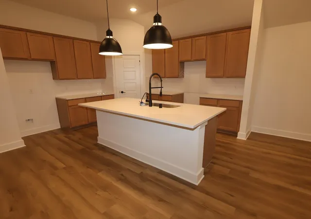 3rd image of 13921 Baikal Manor Dr, Santa Fe, TX 77510 | MLS# 68800522