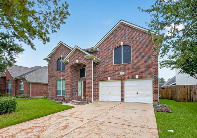 3rd image of 12319 Ashford Green Ct, Sugar Land, TX 77478 | MLS# 71217130