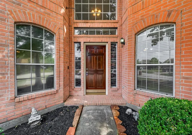 2nd image of 634 Cypresswood Estates Ln, Spring, TX 77373 | MLS# 46176699
