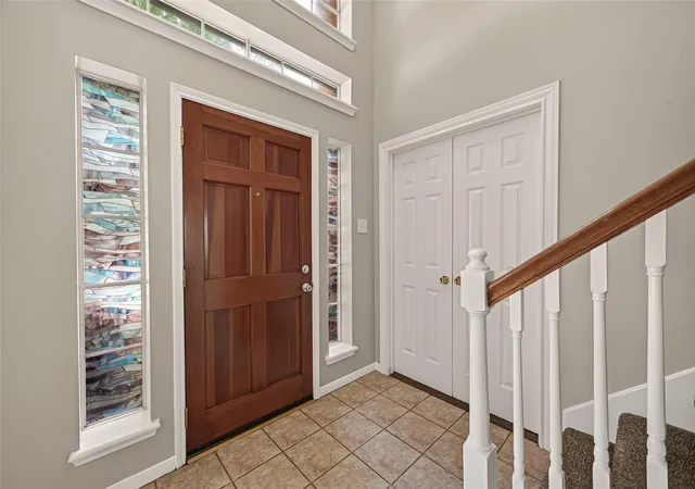 Photo 3 of Sale Pending at 634 Cypresswood Ests Ln, Spring, TX 77373 | MLS# 46176699 | Listing updated on 2026-10-05