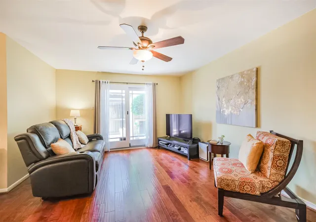 Photo 3 of Townhouse for sale at 14708 Perthshire Rd #A, Houston, TX 77079 | MLS# 72407762 | Listing updated on 2026-09-11