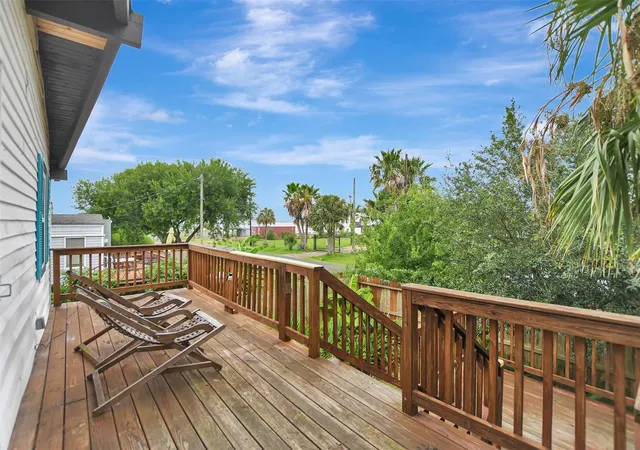 2nd image of 1035 16th St, Dickinson, TX 77539 | MLS# 16277273