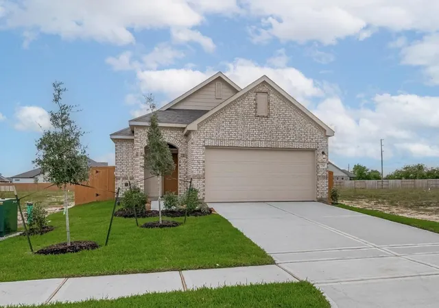 2nd image of 730 Marion Pl, Dayton, TX 77535 | MLS# 36757387