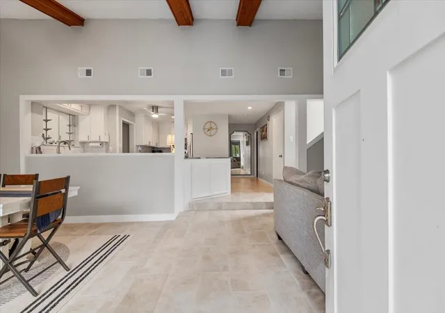 Photo 3 of Single family home for sale at 18909 Vantage View Ln, Humble, TX 77346 | MLS# 20797965 | Listing updated on 2026-09-17