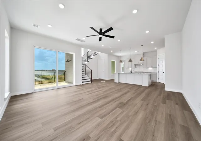 Photo 3 of Single family home for sale at 4406 Anthony Ct Ln, Seabrook, TX 77586 | MLS# 54886162 | Listing updated on 2026-08-30