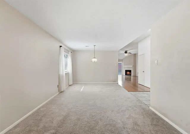 Photo 4 of Single family home for sale at 5422 Flax Bourton St, Humble, TX 77346 | MLS# 62896524 | Listing updated on 2026-08-15