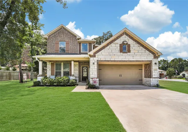 1st image of 16102 Hidalgo St, Conroe, TX 77303 | MLS# 12901003