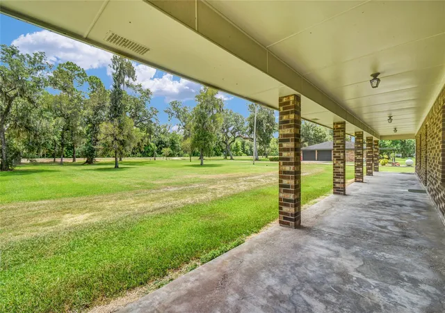 Photo 2 of Single family home for sale at 6192 County Rd 803, Sweeny, TX 77480 | MLS# 33117349 | Listing updated on 2026-08-24