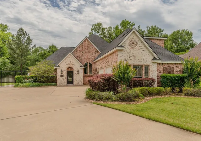 1st image of 5650 Lexington Cir, Lumberton, TX 77657 | MLS# 40832487