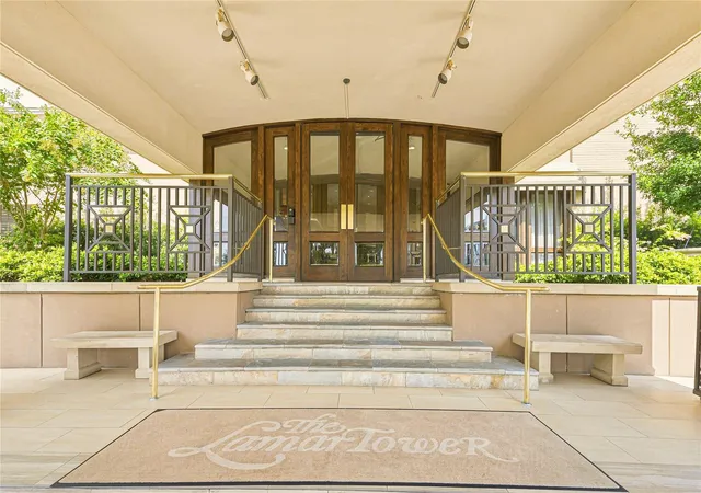 Photo 2 of Condo for sale at 2929 Buffalo Speedway #A1312, Houston, TX 77098 | MLS# 57194926 | Listing updated on 2026-08-11