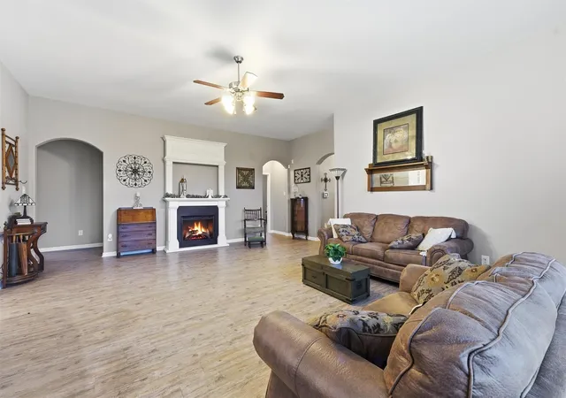 3rd image of 105 Jessica Dr, Dayton, TX 77535 | MLS# 12149327