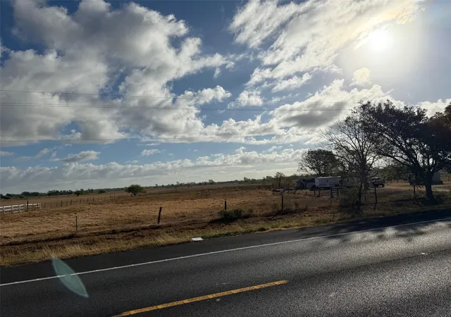 2nd image of 11104 Fm 359, Brookshire, TX 77423 | MLS# 98554211
