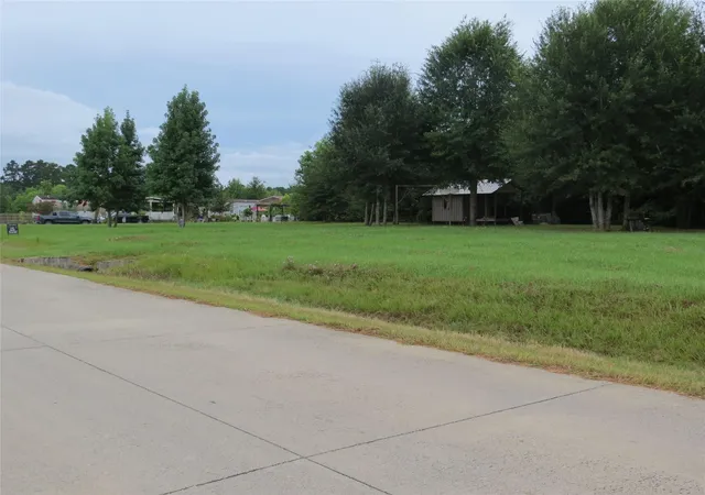 Land for sale at 709 County Rd 3554, Cleveland, TX 77327 | MLS# 4853590