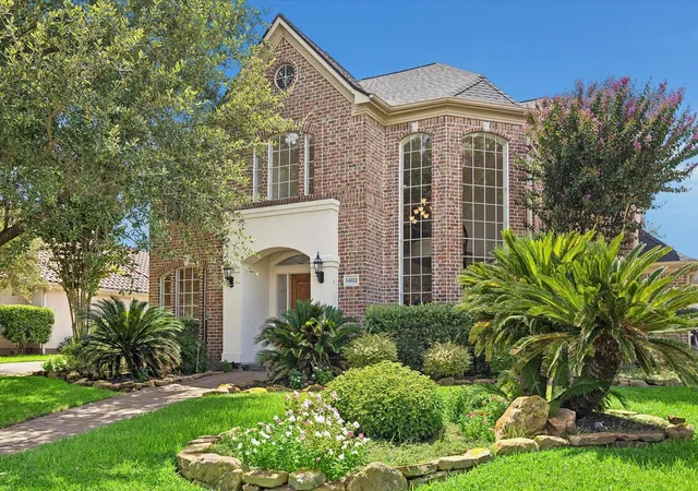 2nd image of 14022 Barnhart Blvd, Houston, TX 77077 | MLS# 44928609