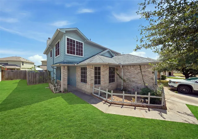 Photo 1 of Single family home for sale at 3519 Bluebird Park Ln, Humble, TX 77338 | MLS# 38152294 | Listing updated on 2026-08-14