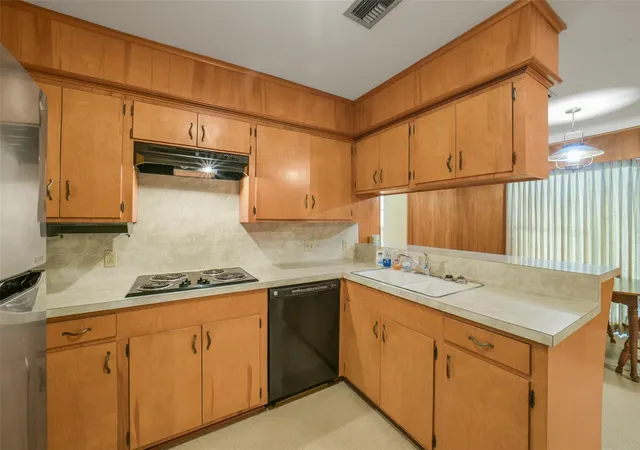 4th image of 705 Darlene Ln, Wallis, TX 77485 | MLS# 14949204