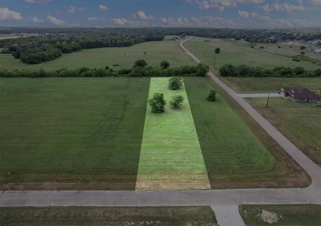 1st image of 41614 Cherokee Trl, Angleton, TX 77515 | MLS# 74853153