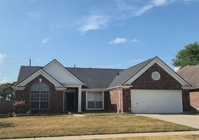 1st image of 7127 Oak Walk Dr, Humble, TX 77346 | MLS# 38069569