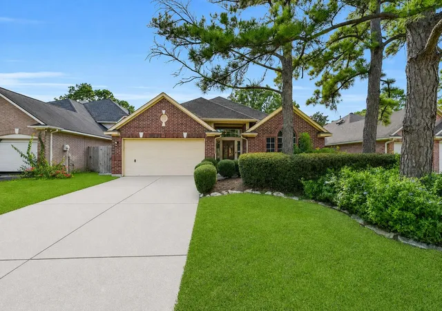 Photo 1 of Sale Pending at 222 Glenridge Forest, Houston, TX 77094 | MLS# 63330218 | Listing updated on 2026-08-23