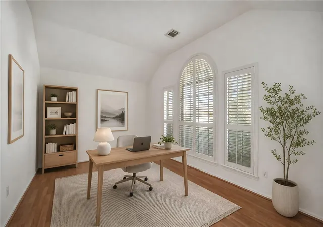 Photo 3 of Sale Pending at 222 Glenridge Forest, Houston, TX 77094 | MLS# 63330218 | Listing updated on 2026-08-23