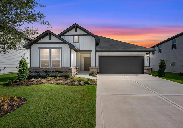Photo 1 of Single family home for sale at 7850 Shimmering Star Ln, Cypress, TX 77433 | MLS# 96909465 | Listing updated on 2026-09-09